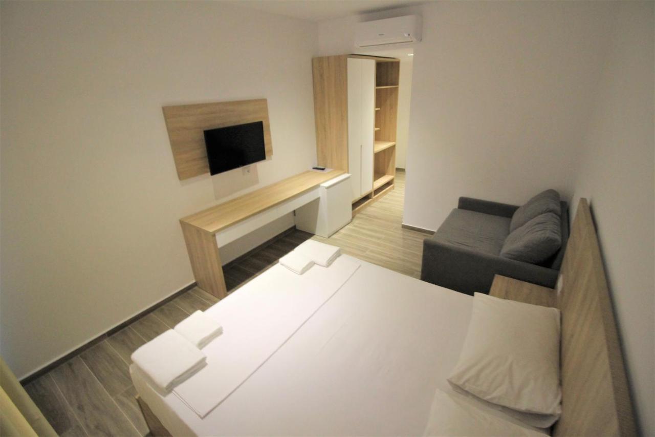 Hotel Ksamili Eksteriør bilde