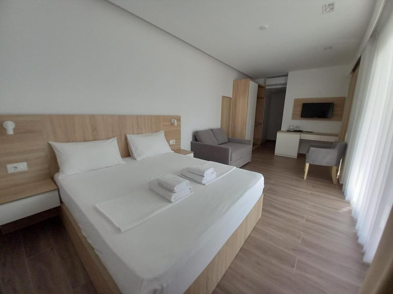 Hotel Ksamili Eksteriør bilde