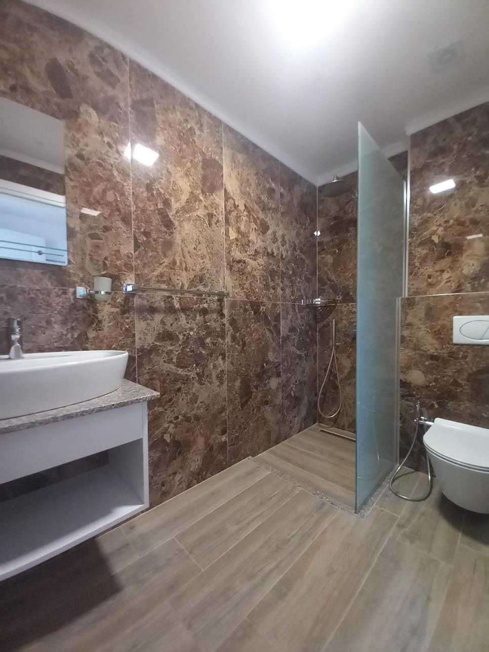 Hotel Ksamili Eksteriør bilde